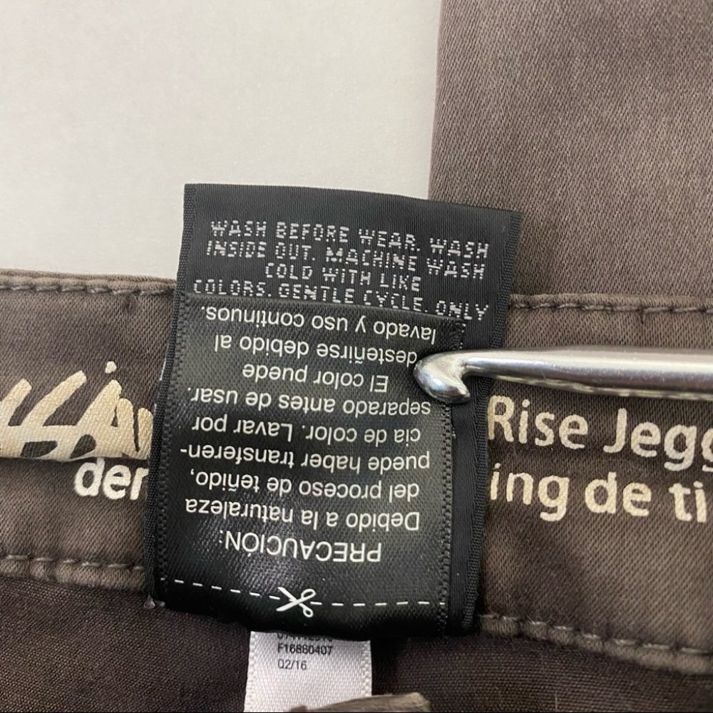 Massimo Mid-Rise Denim Jeggings w/Bottom Zippers - Picture 8 of 9